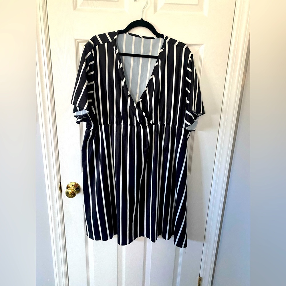 3X mini dress